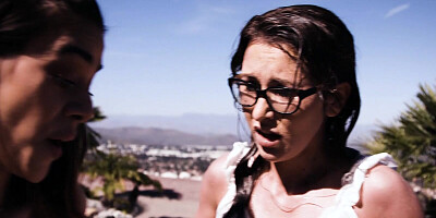 Horny dad is being hard on the cunny of his teen stepdaughter