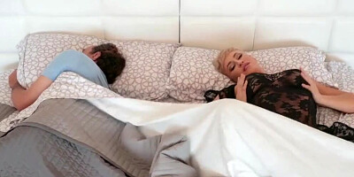 Reality Kings - Thicc Stepmom Dominates Kenzie Reeves
