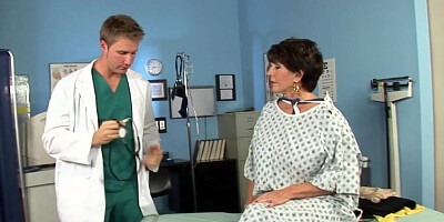 Bea Cummins: The Doctor Is In. Bea's Pussy