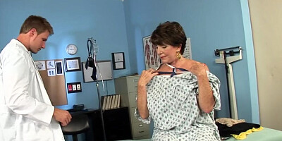 Bea Cummins: The Doctor Is In. Bea's Pussy