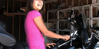 Tanned Girl Jynx Maze Sucks Cock