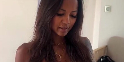 Miiana - Téléréalité Sexe: Dirty talk, Ep.5 La Villa de LittleAngel