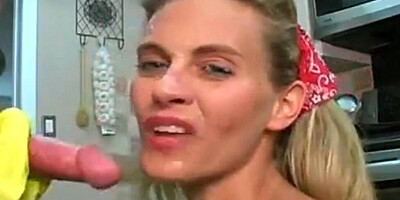 Slutty maid is giving a blowjob to her boss before letting him in her pussy