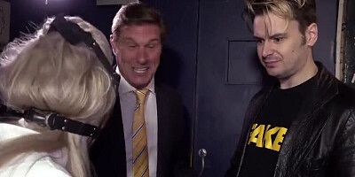 Boxing referee is nailing the pussy of a curvaceous blonde deep and hard