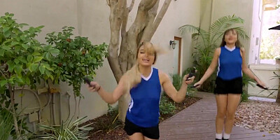 Hazel Moore, Destiny Cruz & Naudi Nala share cock in 4some