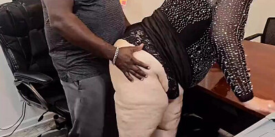 Female Boss Gets Her Panty Taken Off By Male Employee (Role Playing)