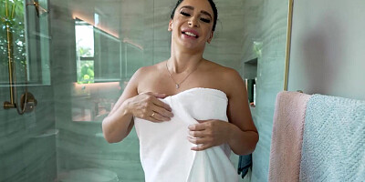 TABOOHEAT Curvy MILF Sheena Ryder Negotiates Anal Rules for Living Situation