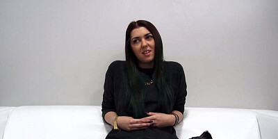 Natural brunette babe got drenched in oil for sex on casting