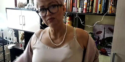 Tough Boss Makes Mature Secretary Masturbate With Vegetables! Do your job better, you lustful bitch!