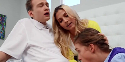 Reality Kings - Babes Christie Stevens & Natalie Knight loves sharing dick