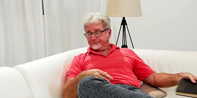 Katie Kush is fucking with boyfriend in front of her stepdad