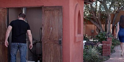 Delphine Films - Busty College Student Lexi Luna Seduces Her Neighbor