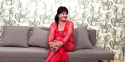 Sneaky hussy - butt scene - Pepe Porn