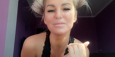 Mistress Zabava gives some jerk off instructions while showing feet