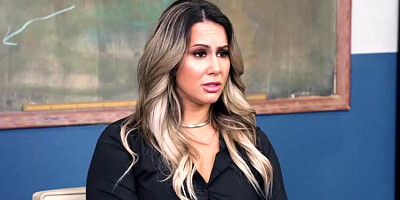 The University Director Seduces An Attractive Teacher For Sex