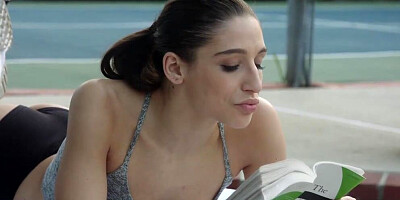 Brunette enjoying hot public pussy fucking with her hung muscly lover at the tennis court