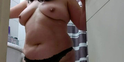 Mommy cleaning toilet naked hairy pussy