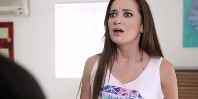 MOMMYSGIRL Gia Paige Gets Hard Fucked By Nymphomaniac Stepmom While Grounded