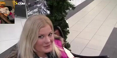 Blondi dressing room sex