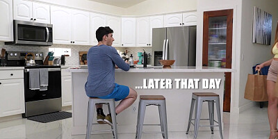 Skylar Snow - Horny Stepmom