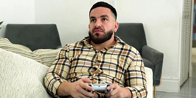 My Hot StepSis Violet Gems & Her Hot BFF Venus Vixen Want To Play A Naughty Game Of Truth Or Dare