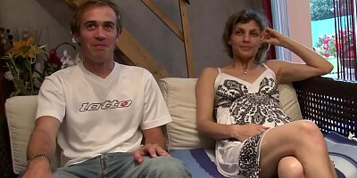 Kinky cougar is being fucked at her first casting interview