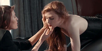 Mia Reese & Rossy Bush are enjoying in hot lesbian romance