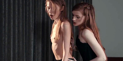 Mia Reese & Rossy Bush are enjoying in hot lesbian romance
