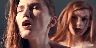 Mia Reese & Rossy Bush are enjoying in hot lesbian romance