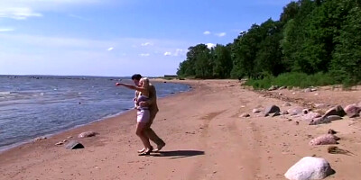 Sex on the beach with pickup blonde