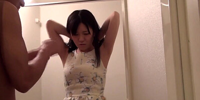 Asian MILF Mai Araki playing in an uncensored blowjob clip