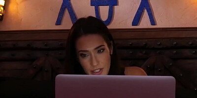 College vixen gets banged by one of the hottest jocks