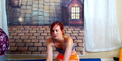 Aurora Willows demonstrates Hip rotation work