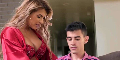 Mercedes Carrera and Gina Valentina share Jordi's massive white cock