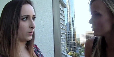 LICENSED TO LICK - Ashley Adams Goes Down On Pristine Edge