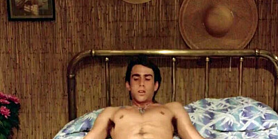 Classic porn video shows pretty girl lovemaking with her partner