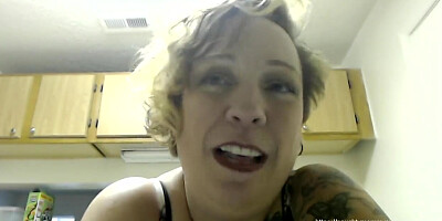 Mature Horny Milf Fucks Grocery Checkout Boy in Customer Bathroom