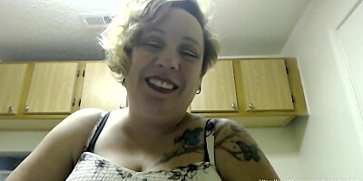 Mature Horny Milf Fucks Grocery Checkout Boy in Customer Bathroom