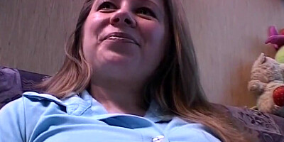 So fickte deine Mutter als 25 jaehrige geile Milf