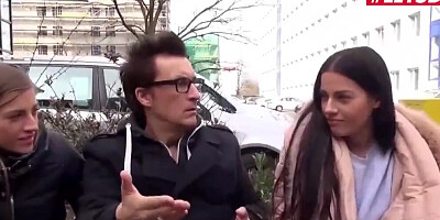 BUMS BUS – Silvia Dellai & Eveline Dellai Have Crazy Fun With Daddy