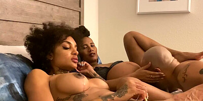 Lucky Guy Feasts on Two Black Pussies - Lustery