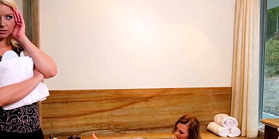 Tremendeous ladies gathered for oily massage and lesbian intercourse