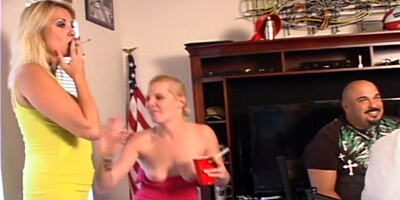 Dallas Diamondz and her girlfriend are sharing cocks in gangbang