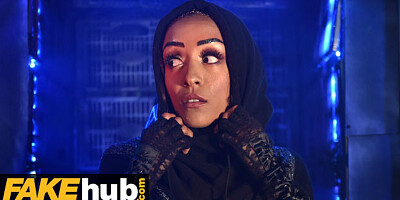 Space Taxi fit hot ebony babe with big boobs fucked before huge creampie