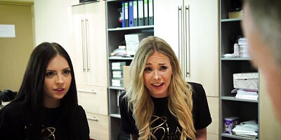 Oldje-3some featuring Rebecca Volpetti and Angie Lynx's threesome porn