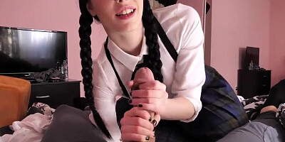 Stepbro gets pigtailed teen to school for a bj