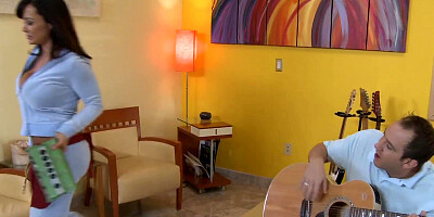 Lisa Ann is My Friend's Hot Mom and Has Her Lips Wrapped Around my Cock!