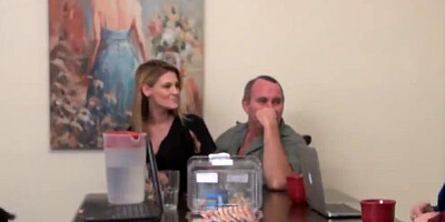 StepDAUGHTER Hope Harper Fuck STEPDADDY in Front of FAMILY