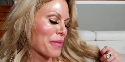 Talented MILF Casca Akashova polishes hard knob in homemade video