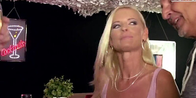 Blonde MILF rides a cock and gets a truly messy facial